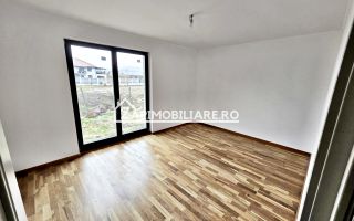 Casa la cheie 130mp 4 camere,2 băi,700mp teren,Livezeni - Poză 8