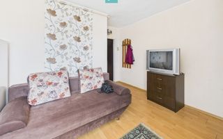 Garsonieră de închiriat pe  Postăvarului Titan Zonă liniștită - Poză 3