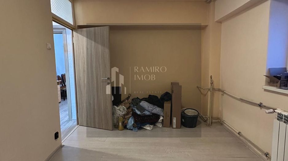 3 Camere 70mp - Partial Renovat - Metrou Aparatori la 1 Min - Poză 2