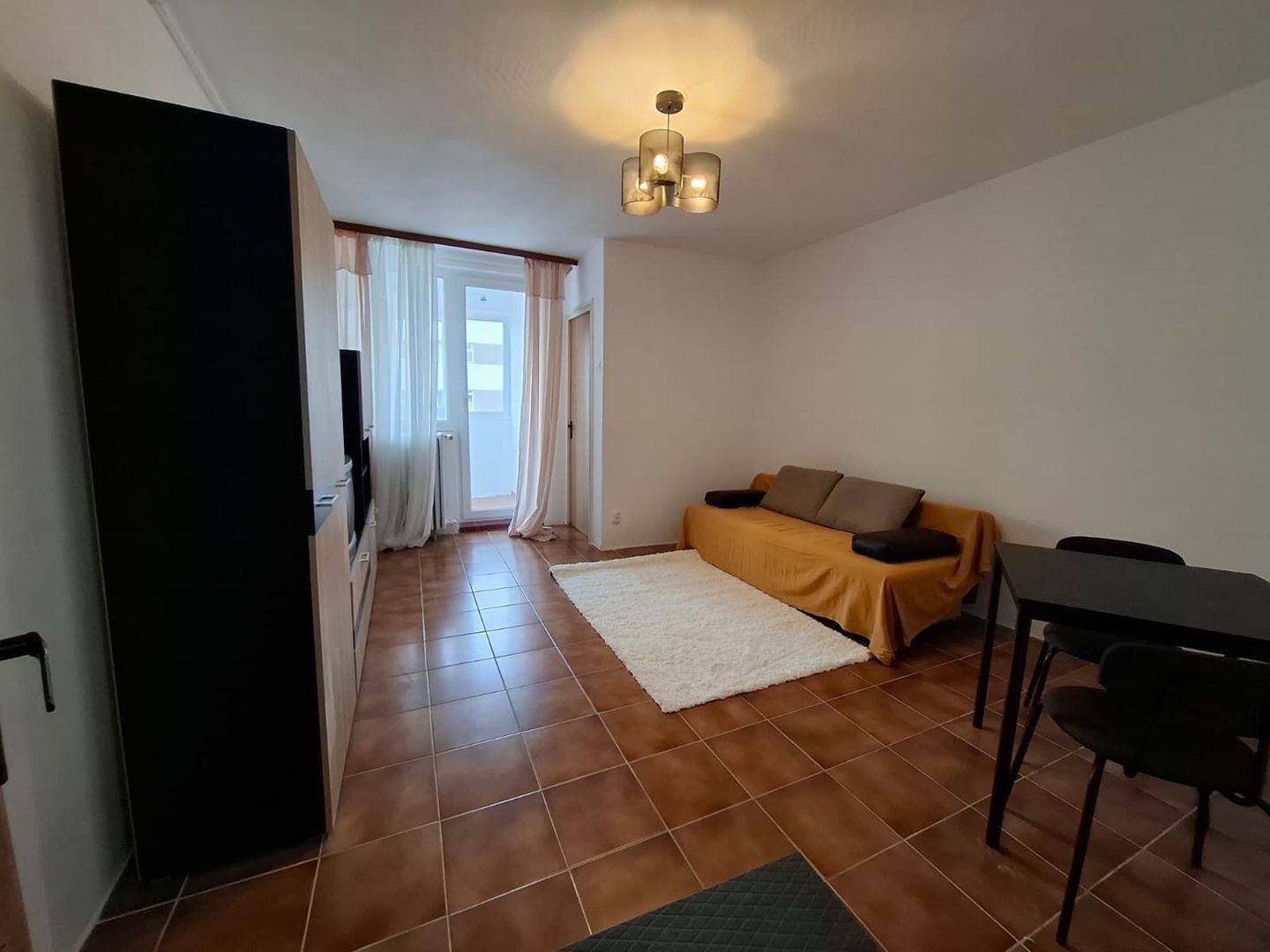 Garsoniera de inchriat langa Afi Cotroceni Metrou L346 - Poză 2