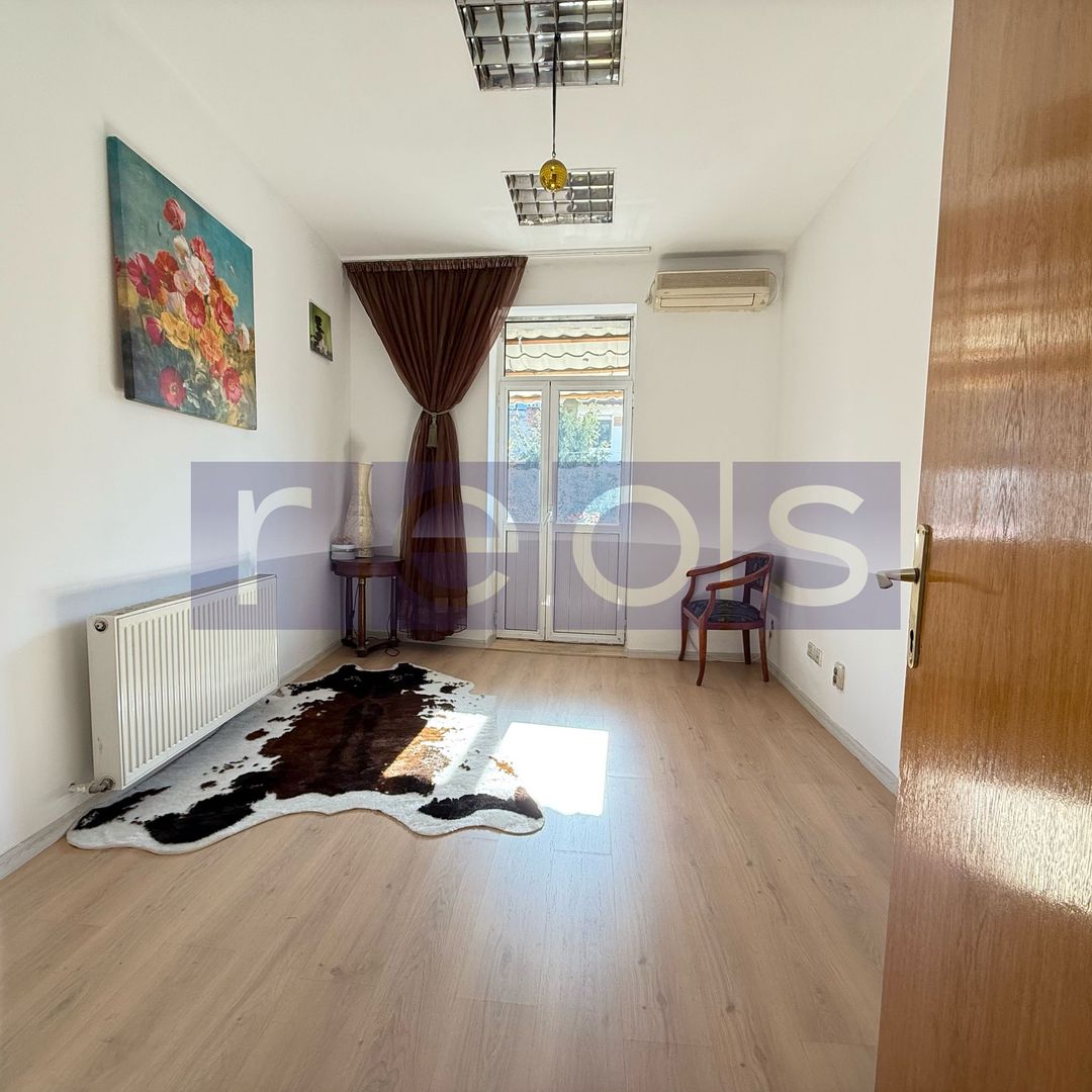 OPORTUNITATE DE VANZARE  APARTAMENT 6 CAMERE ÎN VILA | ZONĂ CENTRALĂ - Poză 3
