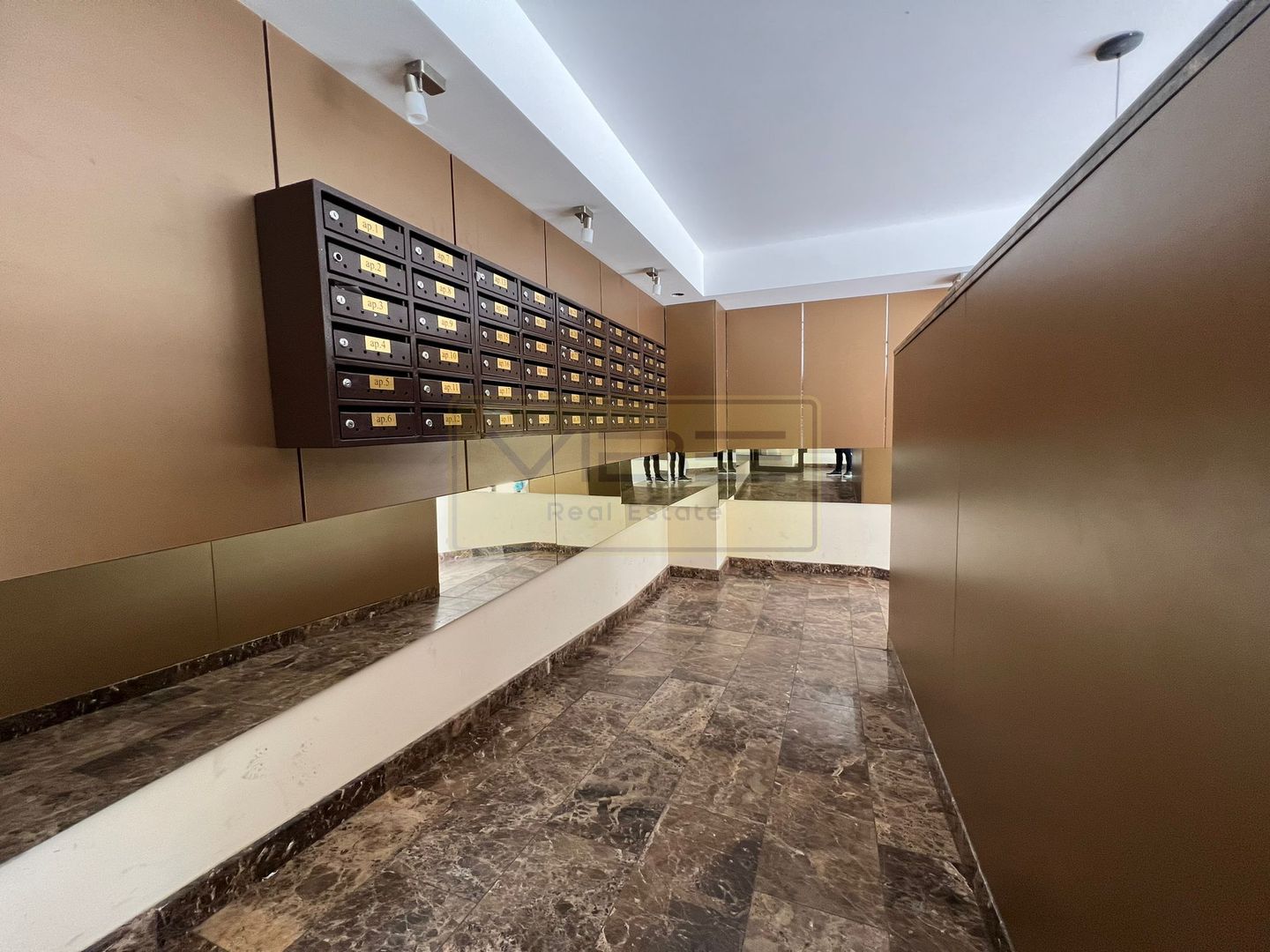 Apartament 2 camere open-space Newton Tatarasi - Poză 22