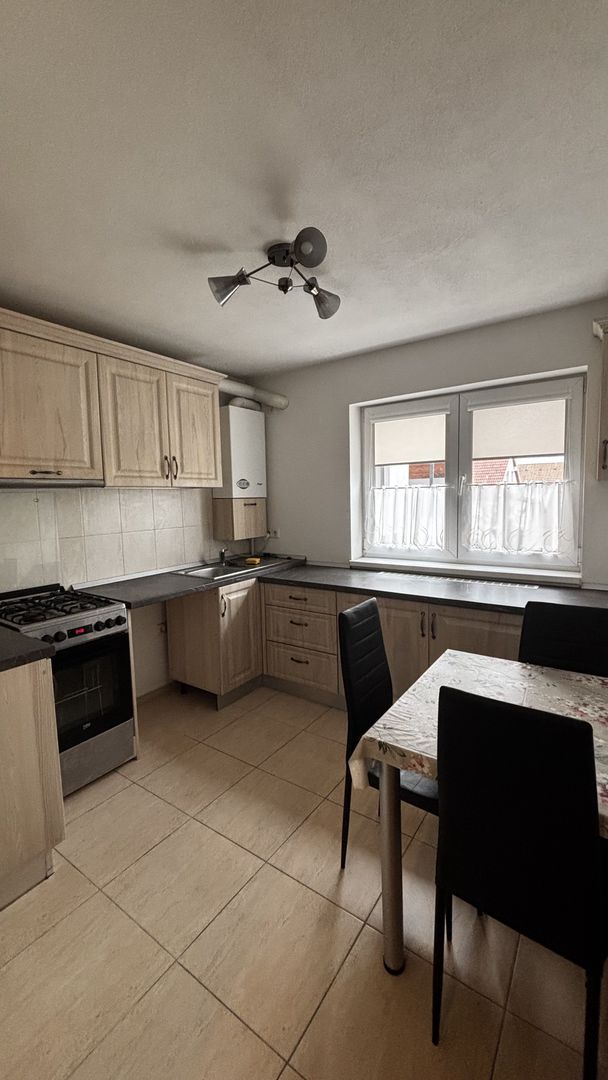 Apartament de vanzare in Sebes Drumul Petrestiului - Poză 5