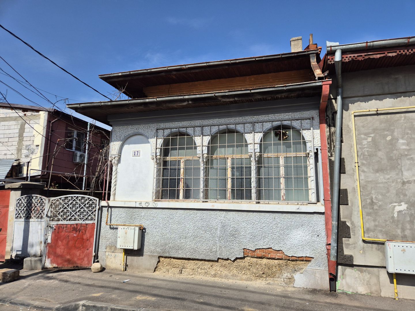 Casa S+P+1+Pod - 210,73 mp + teren 176 mp - zona Baicului - Gara Obor - Poză 3