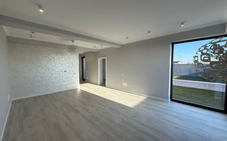 Vila Moderna-Luminoasa-Spatioasa-Eleganta-Utilitati-Selgros - Poză 1