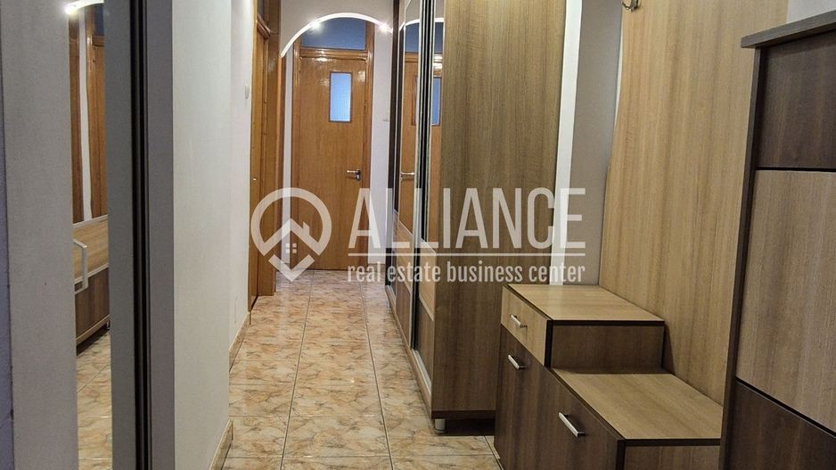 INEL 2 APARTAMENT MODERN3 CAMERE DECOMADATE 72 MP - Poză 6