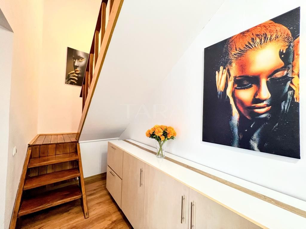 Apartament cu 5 camere de vânzare, zona Ultracentrala - Poză 1