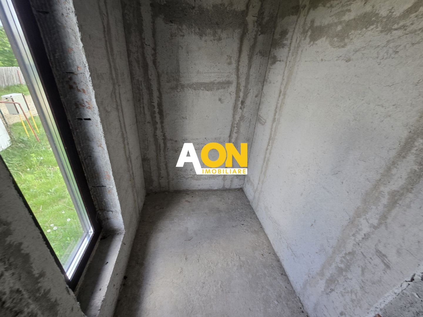 Casa Individuala 4 Camere, 2 Bai, 500mp Teren - Poză 3