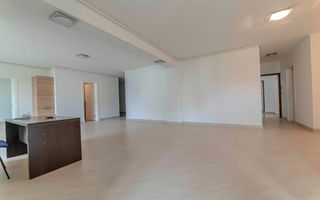 VANZARE | 3 CAMERE | PIAȚA DOROBANTI - Poză 4