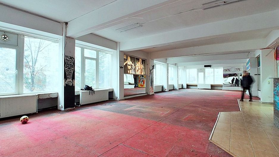 Inchiriere spatiu comercial 350 mp, Prundu, complex 2, stradal - Poză 1