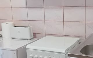 Inchiriere apartament 2 camere, Micro 21, parter, 50 mp, 305 EURO/Luna - Poză 2