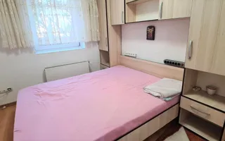 Casa pentru 2 familii, 7 Camere, 2 Garaje, 1500MP Teren - Poză 15