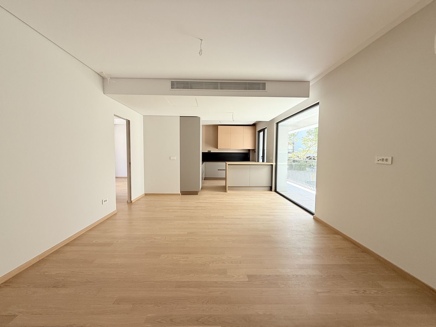 Ultracentral | 3 camere | 37 mp terasa | Centralis | Parcare - Poză 11