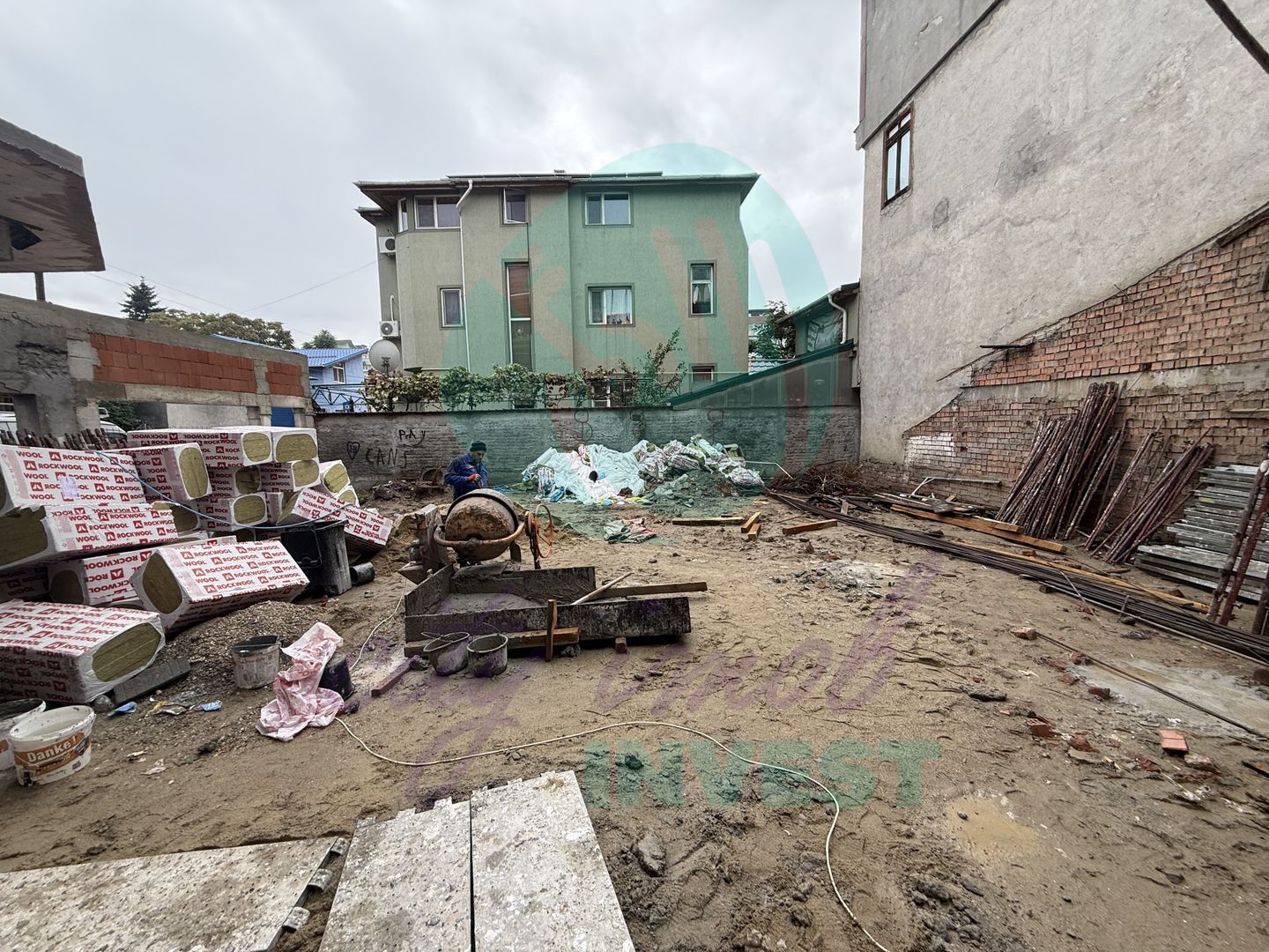 Bloc NOU langa parc si metrou cu loc de parcare si boxa - Poză 15