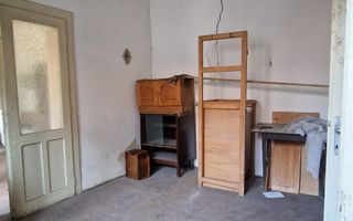 CASA DE VANZARE CENTRU - Poză 2
