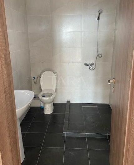 Apartament spațios cu priveliște deosebită în zona Grigorescu - Poză 6