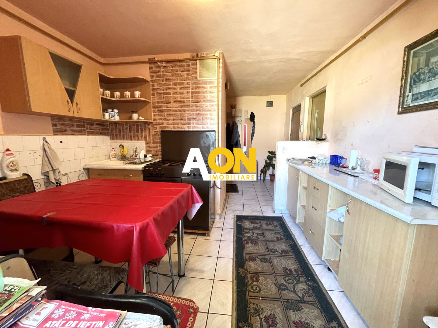 Apartament 3 camere, 2 bai, mobilat-utilat, zona Liceul Sportiv - Poză 4