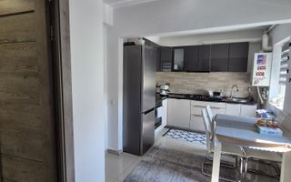 Apartament cu 2 camere de vanzare in zona centrala - Poză 5