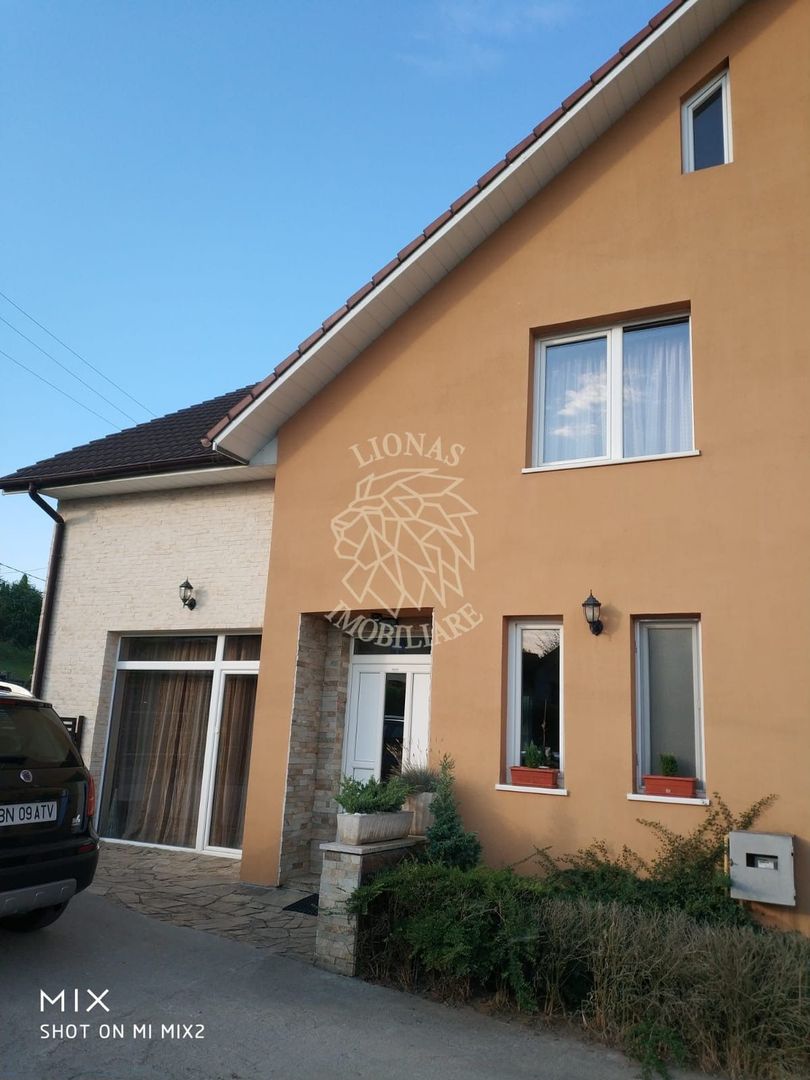 Duplex 5 camere, 230 mp, Mobilat/ Finisat, Valea Ghinzii, Exclusiv - Poză 2