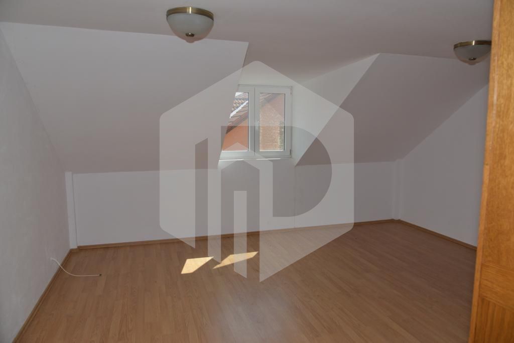 Fabrica de lactate la cheie Sibiu - Poză 11