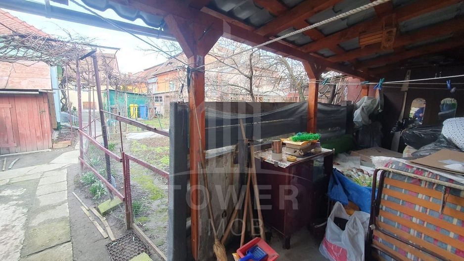 Casă de vânzare în Sibiu -individuală-curte comună- teren de 239 mp - Poză 8