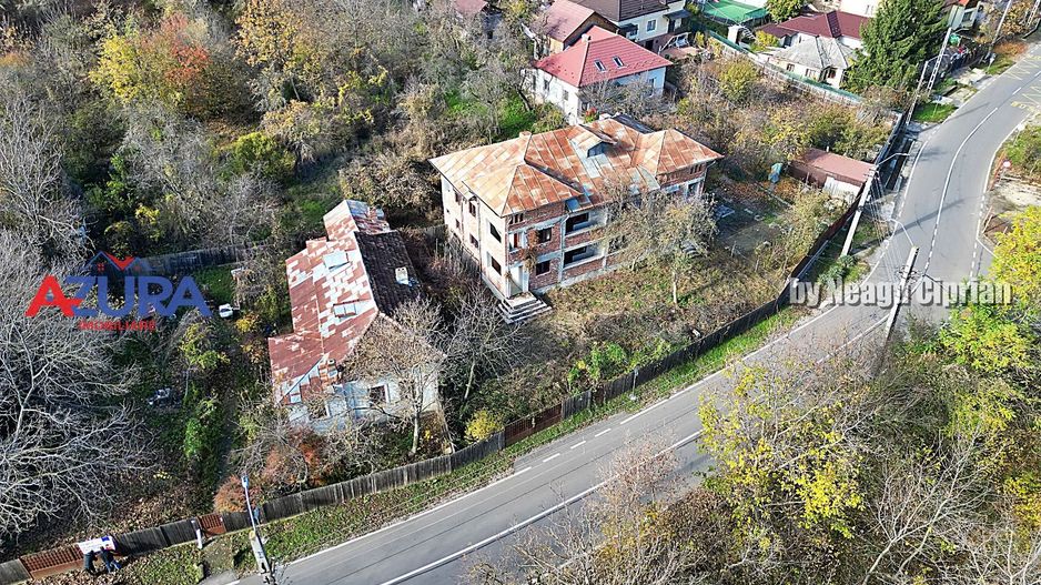 Proprietate deosebită în orașul Ștefănești, intrare pe strada Izvorani - Poză 2