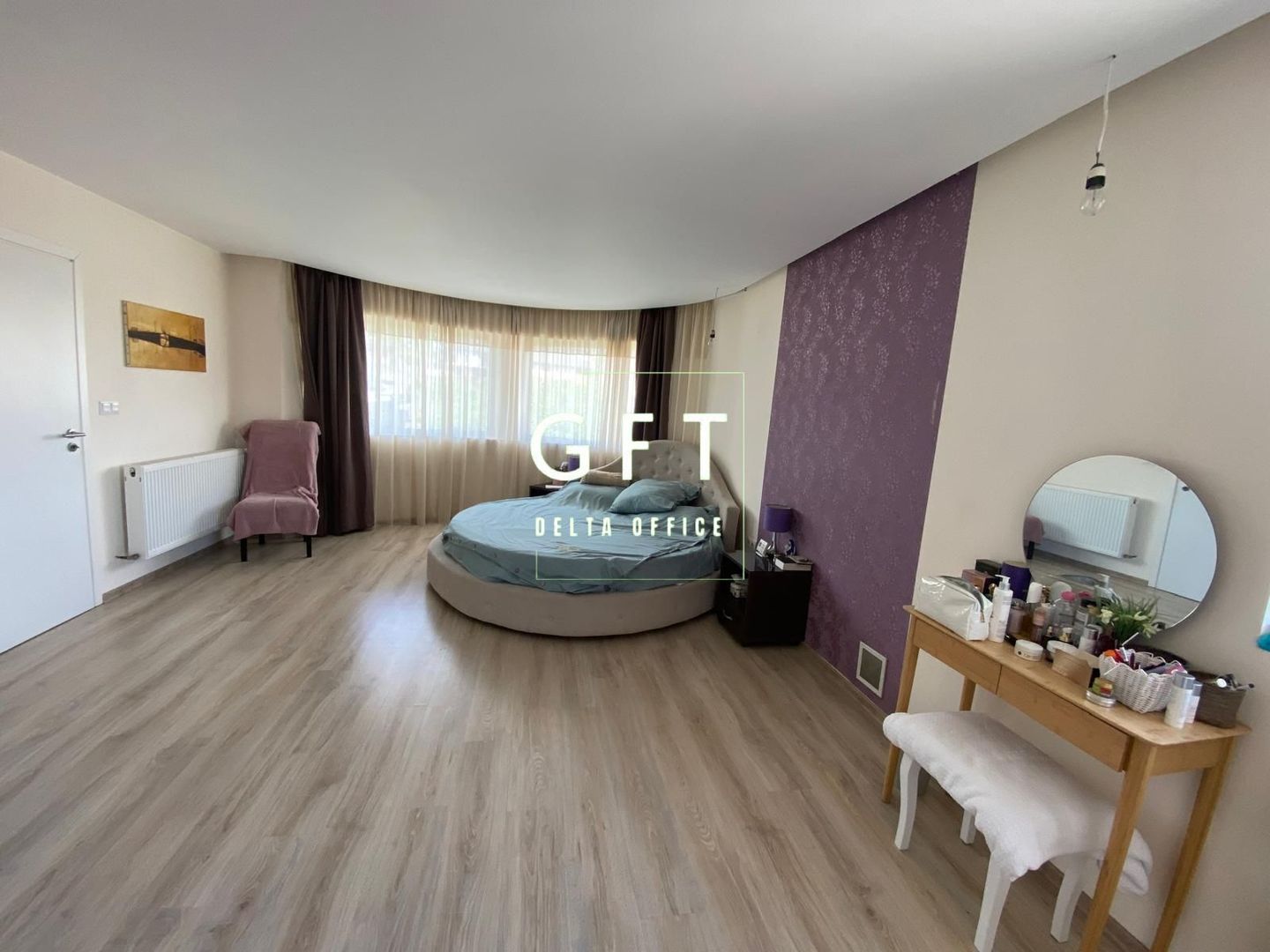 PRET REDUS!!! Vila de lux, P+E+M, piscina, 7 minute de centru Bistritei - Poză 12