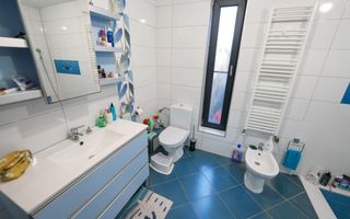 Casa de vanzare Ford Cassia Park - Poză 8