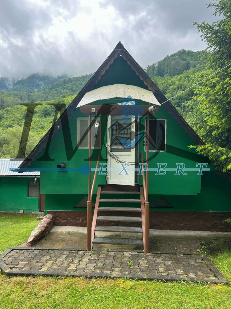 Casa de vanzare pe un nivel in Cugir - Poză 9