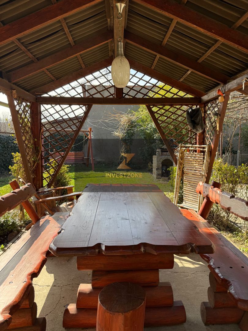 Apartament la casă cu curte proprie 311 mp și acces auto Ioșia, Oradea - Poză 11