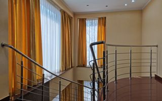 Vila str Garlei cu garaj dublu - Poză 14