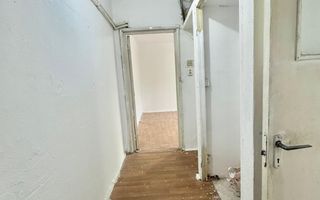 Apartament 2 camere de vânzare, Strada Tineretului, etaj 2 - Poză 1