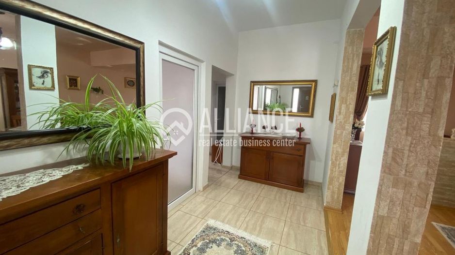 Valu lui Traian(COD 07) - Casă P+M  5 camere zona Penny - Poză 23