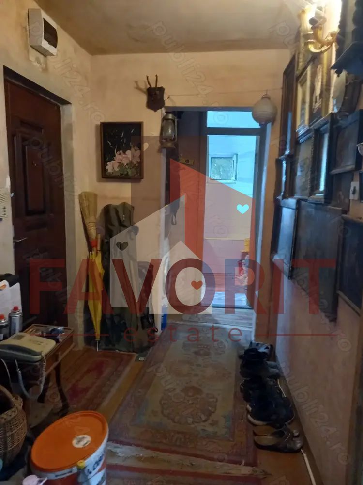 Cu centrala proprie. Boxa. Bloc izolat - Poză 1