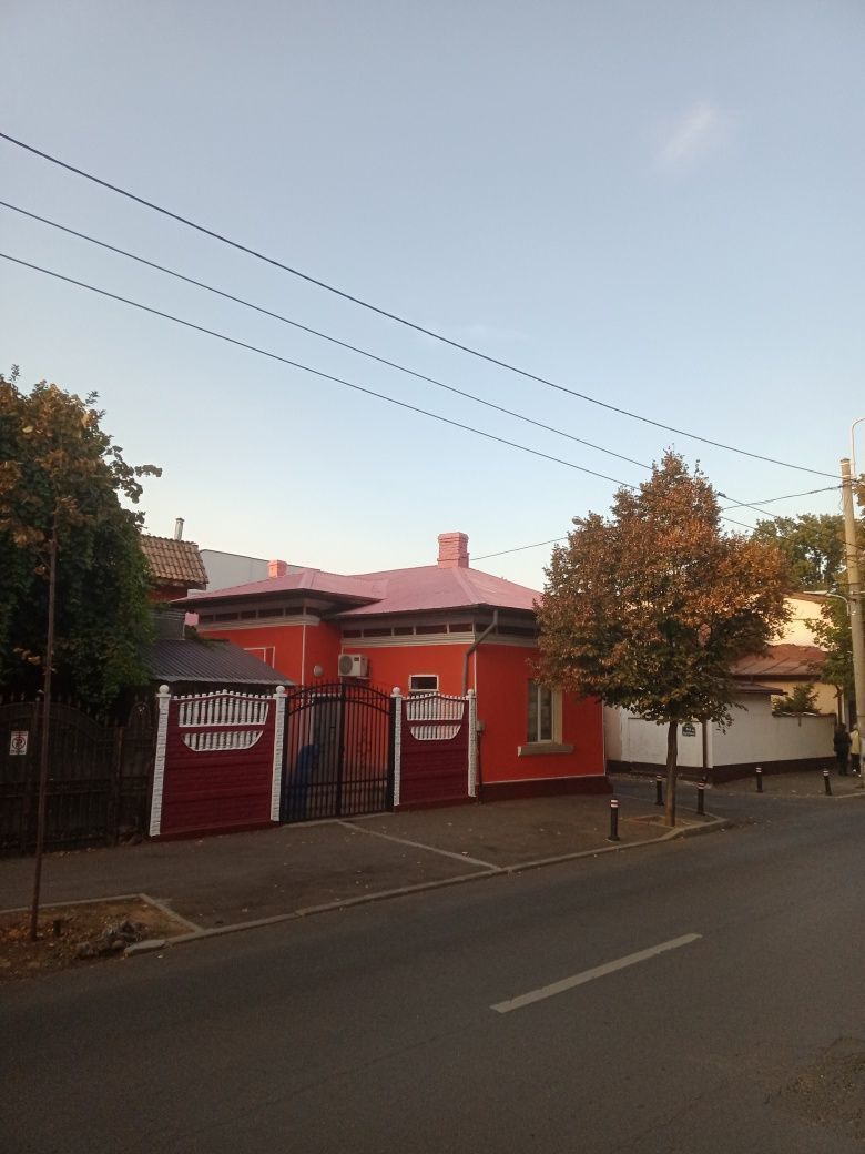 Casa de vânzare Vatra Luminoasa - Poză 1