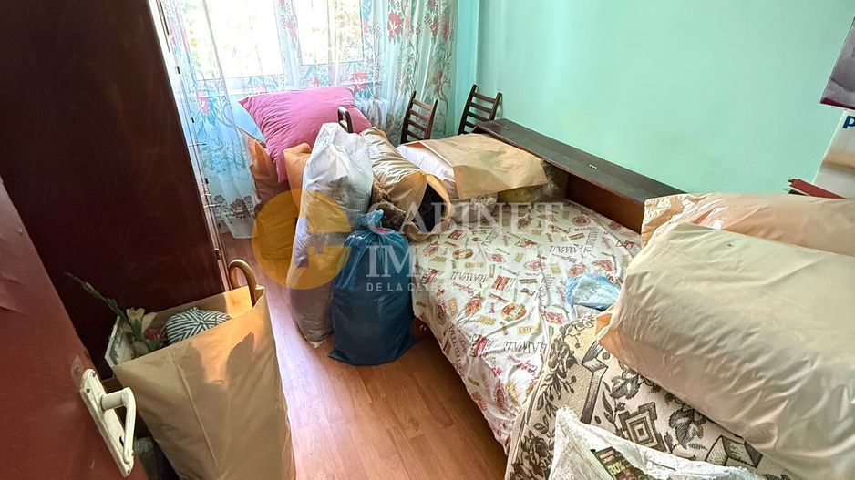 3 camere semidecomandat- Etaj Intermediar -Zona Zimbru - Poză 3