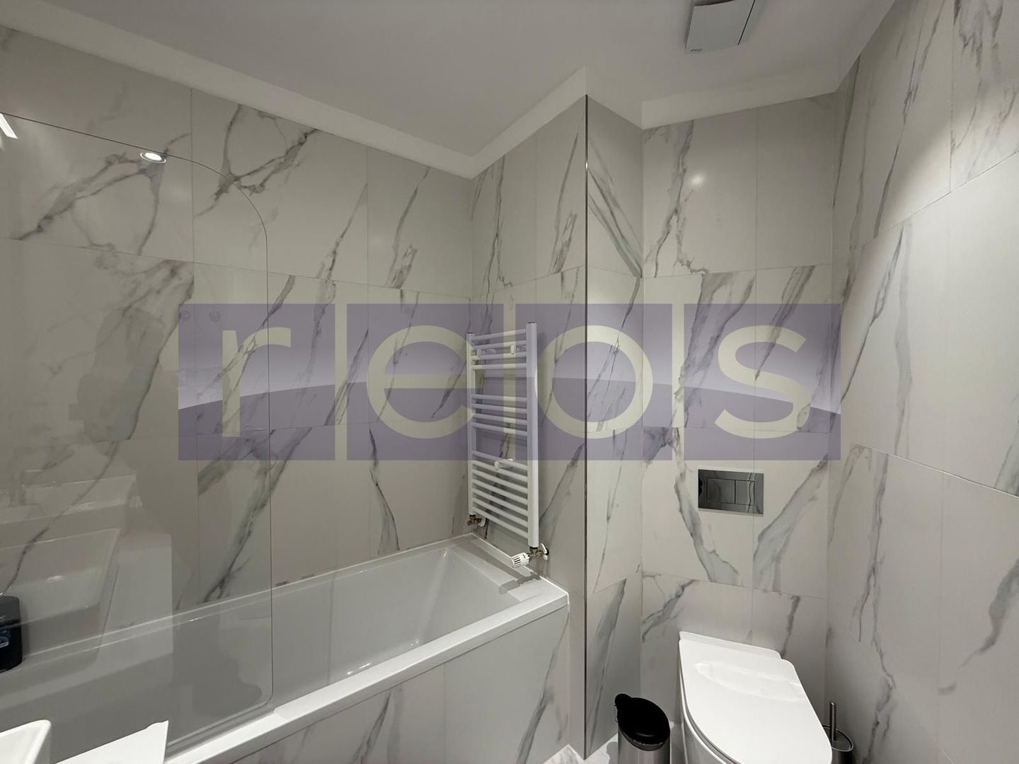 INCHIRIERE 4 CAMERE | ONE NORTH LOFT | MOBILAT SI UTILAT LUX | LOC PARCARE | - Poză 36