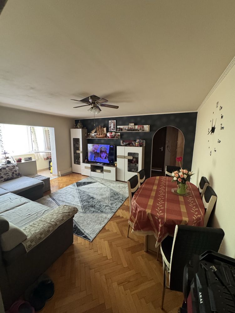 Apartament 3 camere micro 16 - Poză 1