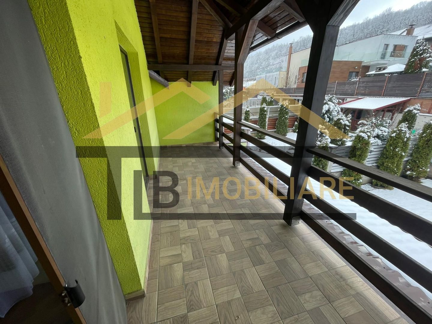 Casa cu 4 camere, 128mp, parcare, Zona Corunca - Poză 17