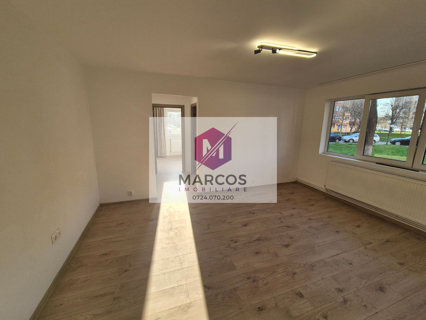 Vand 2 camere Micro 1 - Poză 2