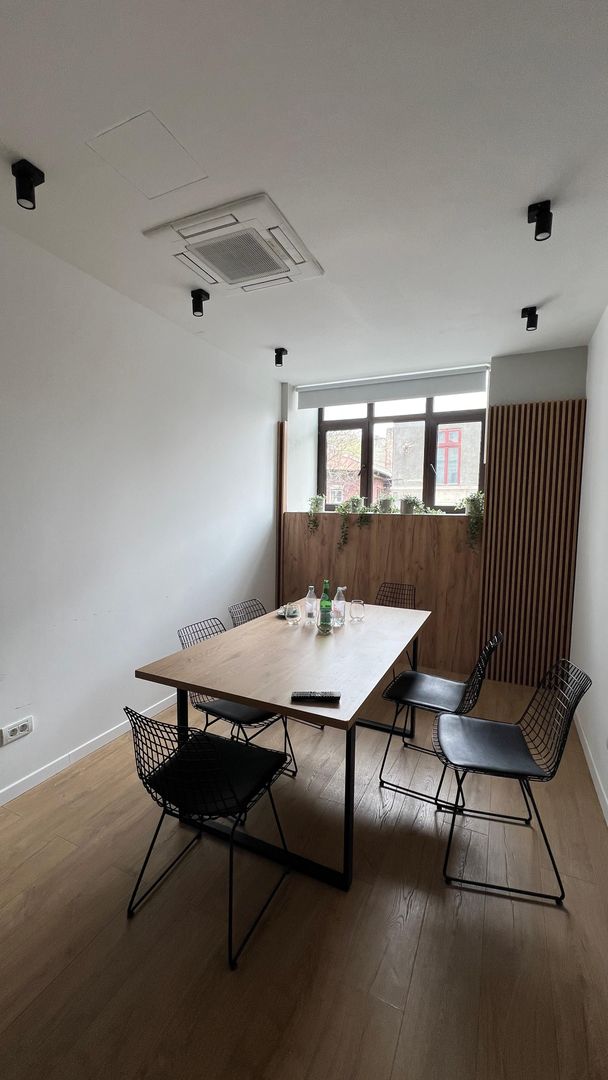 OPORTUNITATE- VILA, 7 CAMERE | PIATA VICTORIEI| LOC DE PARCARE - Poză 15