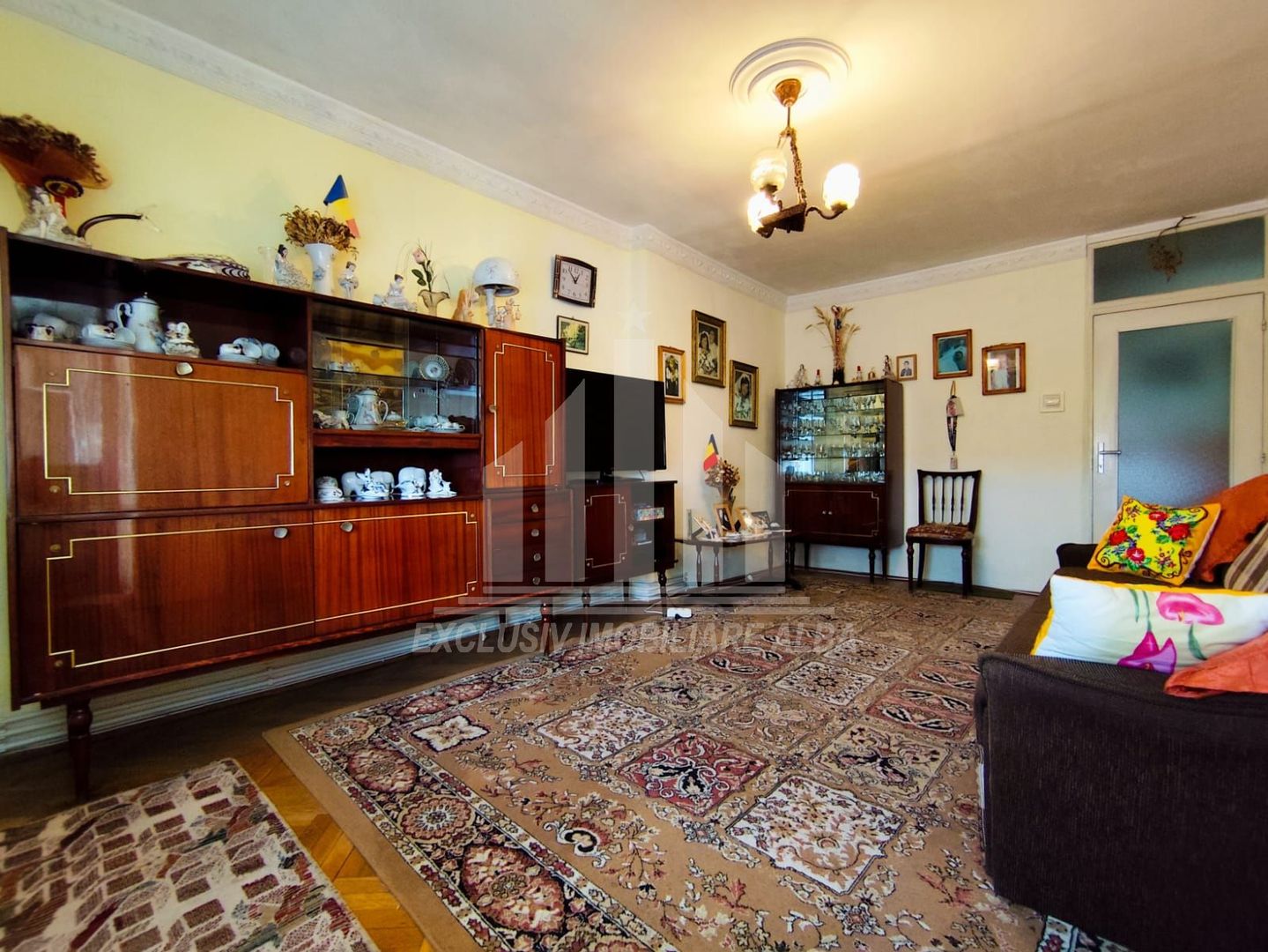 Apartament cu 4 camere decomandate, Centru - Poză 1
