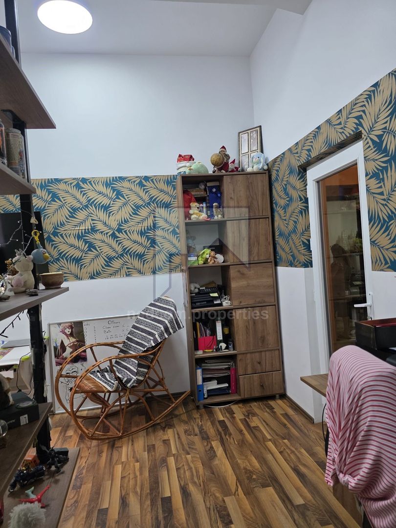 Vanzare apartament 4 camere - Sebastian - Vulcan - Poză 13