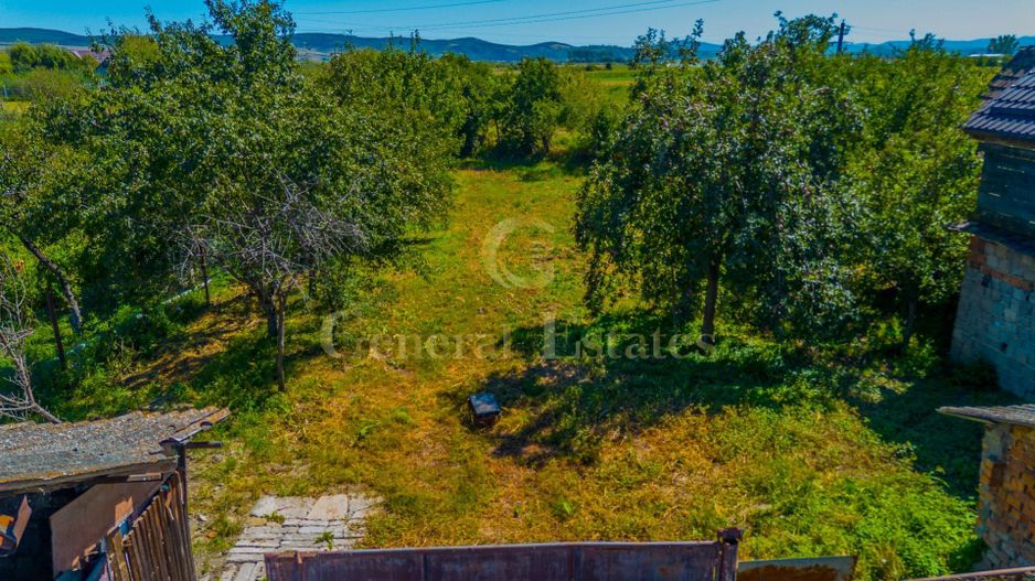 Casa perfecta cu grădină de 1100mp, acces la râu și transport in comun - Poză 13