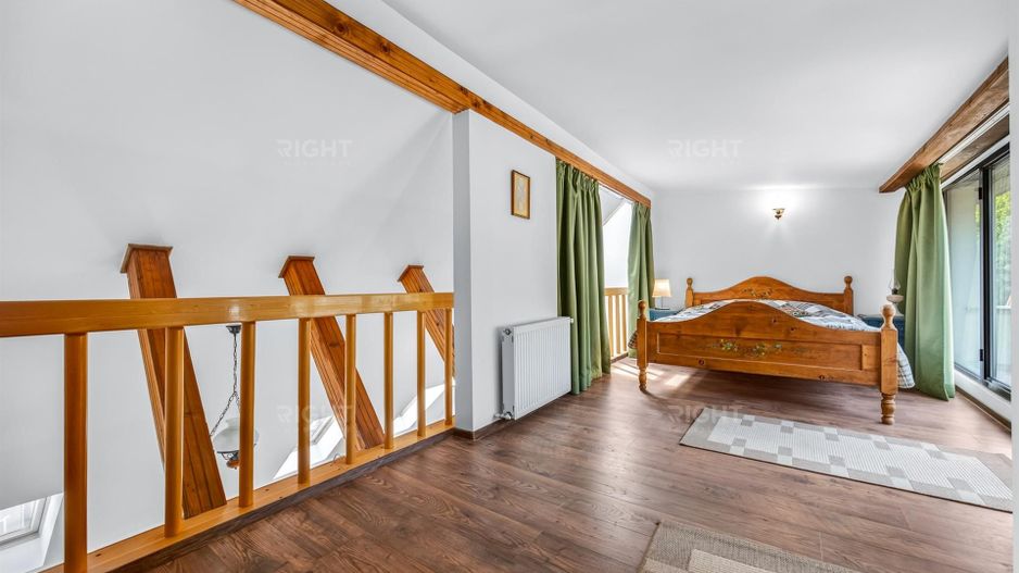 Casa pe 3 niveluri | Terasa cu priveliste | 3 parcari | Pozitie centrala - Poză 30