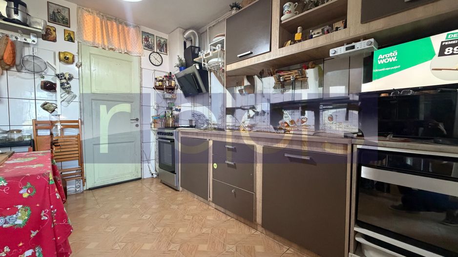 VANZARE APARTAMENT 4 CAMERE | 100 MP TOTALI | OTOPENI - Poză 10