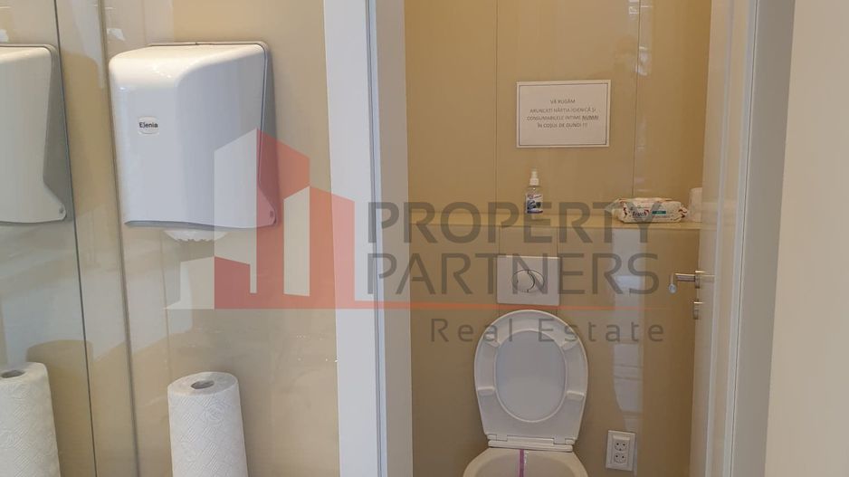 561 mp amenajati pentru clinica medicala - Poză 10