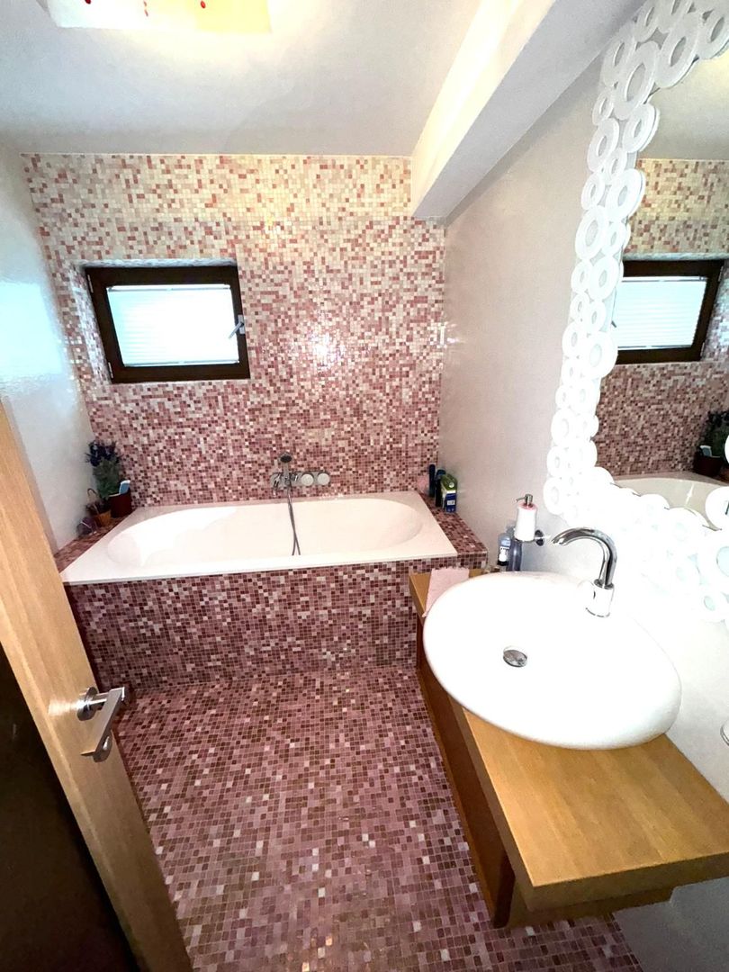 Casa de vanzare Urziceni Ialomita bulevard principal - Poză 10