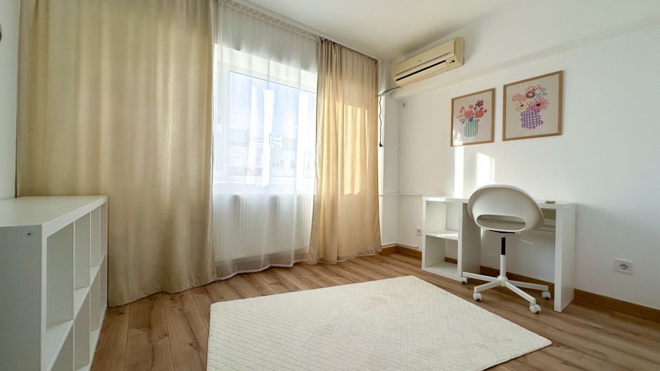 4 camere, 3 dormitoare, 2 băi, boiler, complet renovat - Poză 4