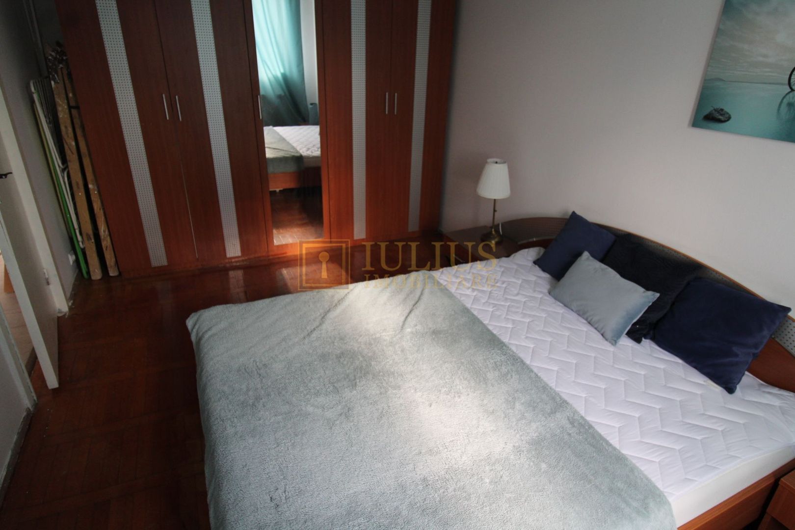 ideal pentru studentii de la medicina, 3 camrere, centrala proprie - Poză 1